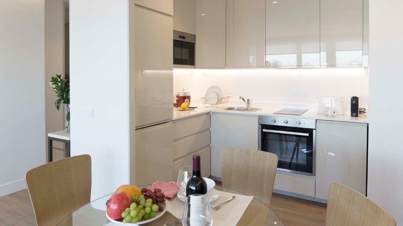 47sqm 1 bedroom, 1 bathroom Apartamento in Centro da Cidade Madri Exterior foto